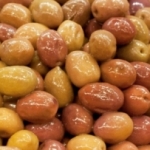 Olives cassées fenouil cal 20/22  Maroc seau 10kg Seau de 10 kg