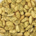 Amandes aromatisées ail et fines herbes<br>