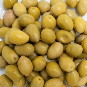 Olives vertes cassées cal 22/25 Maroc   SEAU DE 8KG