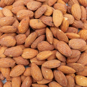 Amandes grillées salées aromatisées à la truffe  Carton de 10 sacs x 1kg